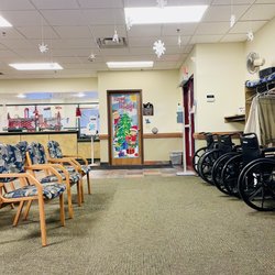 Entira Family Clinics - Interior waiting room - so clean and tidy