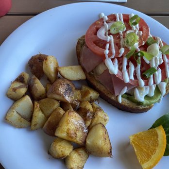 Sandpiper  - Avacado Toast Tartaire - Cafes Near Me - Dunedin, Florida