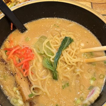 Chi Lin Asian Eatery - Miso Tonkotsu Ramen with spicy mayo to make it creamy - Ramen Near Me - Aurora, Colorado