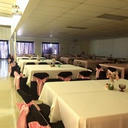 The Boonies Event Venue - Pink and white