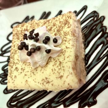 Rosie's Italian Grille - Tiramisu - Italian Near Me - Toledo, Ohio