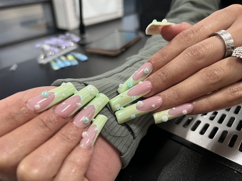 LAV LUX NAILS Updated May 2024 21 Photos 6135 Lakeside Dr, Reno