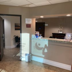 Camarillo Family & Cosmetic Dentistry - Reception area