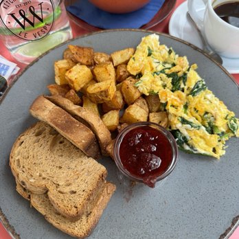 Le Vespe Cafe - Parkdale - Breakfast & Brunch Near Me - Florence, FI