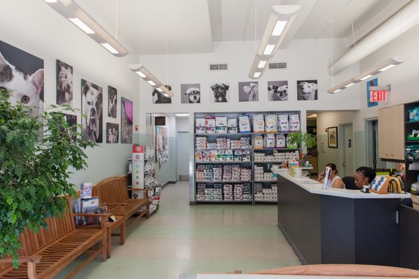 West Village Veterinary Hospital by null