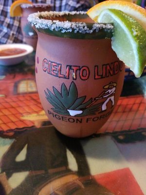 Cielito Lindo by null