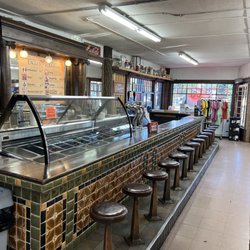 Eagle's Store - Soda bar