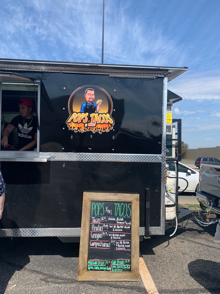 Pops Tacos y Mas