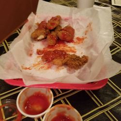 Willy's Wing - Chicken tenders on point!