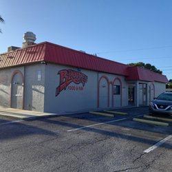 Brooke's Restaurant & Lounge