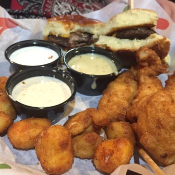 Chili's - American Near Me - Portage, Michigan