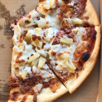 Blackbeard's Brewing - Leftover Hawaiian BBQ chicken pizza  still good the next day. - Brewpubs Near Me - Westport, Washington