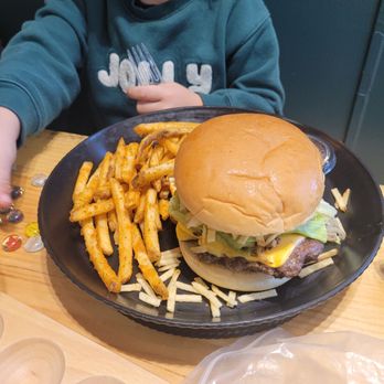 Taino Bambu - Boriken smash burger with fries - Puerto Rican Near Me - Portage, Wisconsin Taino Bambu - Boriken smash burger with fries - Puerto Rican Near Me - Portage, Wisconsin