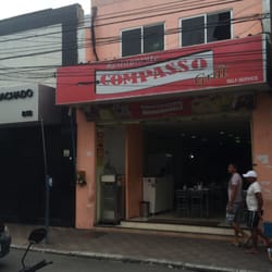 Compasso Grill