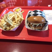 Nashville Hot Chicken sandwich- medium spicy.