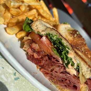 Honey's Bistro - New Yorker sandwich - Breakfast & Brunch Near Me - Encinitas, California