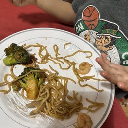 My daughter enjoyed the broccoli and lomein My daughter enjoyed the broccoli and lomein
