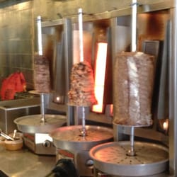 Hash O Nash - Vertical rotisserie grills, beef, chicken & lamb