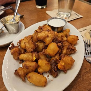 Zingerman's Roadhouse - Cheese curds - American Near Me - Ann Arbor, Michigan Zingerman's Roadhouse - Cheese curds - American Near Me - Ann Arbor, Michigan