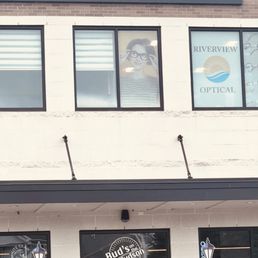 But it's on the Hudson storefront But it's on the Hudson storefront