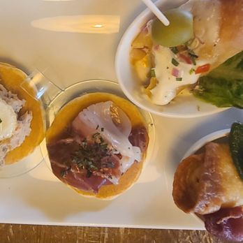 Blai 9 - Variety of tapas - Tapas Bars Near Me - Barcelona, B Blai 9 - Variety of tapas - Tapas Bars Near Me - Barcelona, B