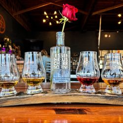 Paradise North Distillery - Tasting flight