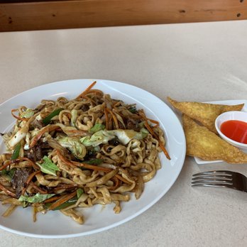 Taigu Noodles - Spicy ginger beef noodles and Crab Rangoon - Chinese Near Me - Middleton, Wisconsin