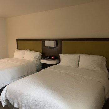 Hampton Inn Tremonton - Room 218 - Hotels Near Me - Tremonton, Utah Hampton Inn Tremonton - Room 218 - Hotels Near Me - Tremonton, Utah