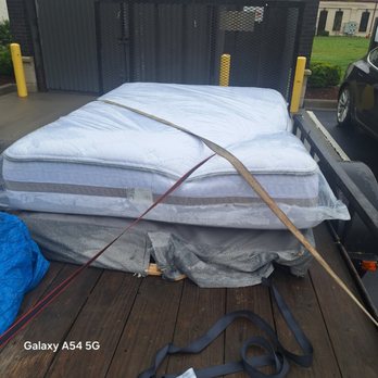 Ducks Services - Mattress removal - Junk Removal & Hauling Near Me Ducks Services - Mattress removal - Junk Removal & Hauling Near Me