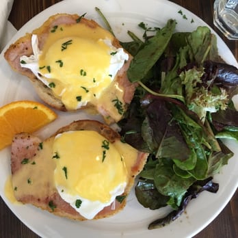 Huevos Gourmet - benny - Mexican Near Me - Mississauga, Ontario