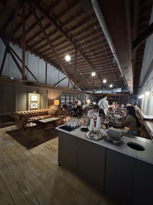 Perenn Bakery by null