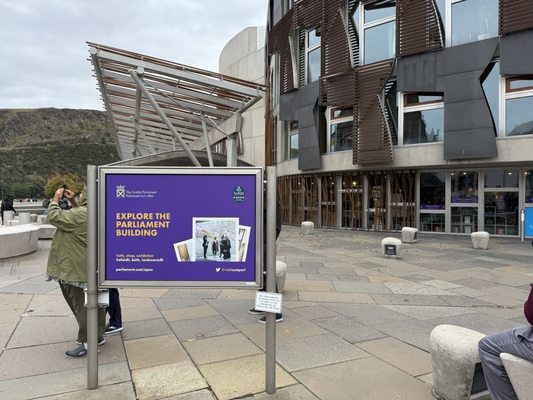 Scottish Parliament Building by null
