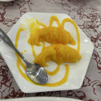 Casa Deluz Banquet Hall - Mango pudding 魚型杧菓布甸 - Chinese Near Me - Toronto, Ontario Casa Deluz Banquet Hall - Mango pudding 魚型杧菓布甸 - Chinese Near Me - Toronto, Ontario