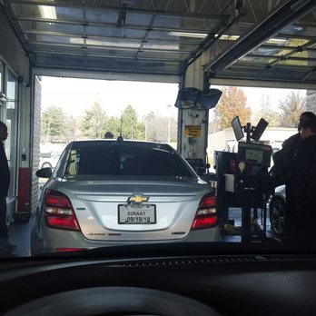 Valvoline Instant Oil Change - Seriously? Waiting for oil change and I see more talking & jokes, then asking me the same questions. Have to find another location! - Oil Change Stations Near Me - Overland, Missouri Valvoline Instant Oil Change - Seriously? Waiting for oil change and I see more talking & jokes, then asking me the same questions. Have to find another location! - Oil Change Stations Near Me - Overland, Missouri