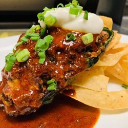 Augie's Sports Grill