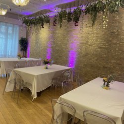 The Long Hall - First room with tables