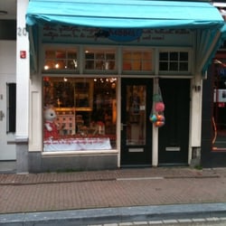 Hebbes in Speelgoed