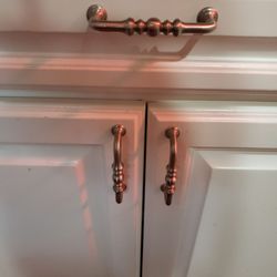 B & B International - Door pulls