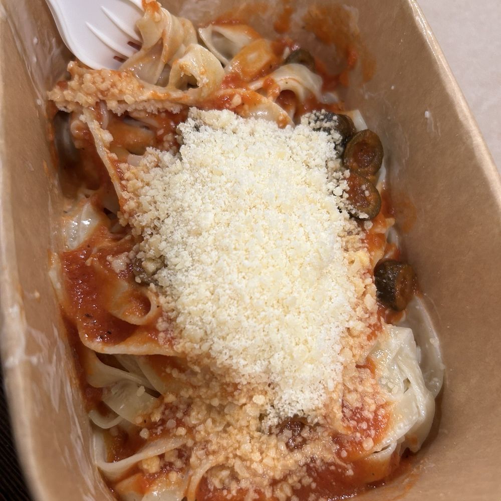 Arrabbiata sauce with Parmesan Arrabbiata sauce with Parmesan