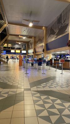 Burlington International Airport by null