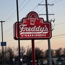 Freddy's Frozen Custard & Steakburgers - Lighted sign located in front of restaurant