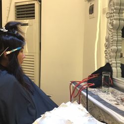 Salon Beauvoir