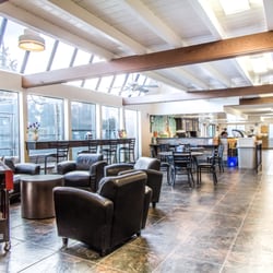 Yuba City Racquet & Health Club - Lobby with FREE WiFi