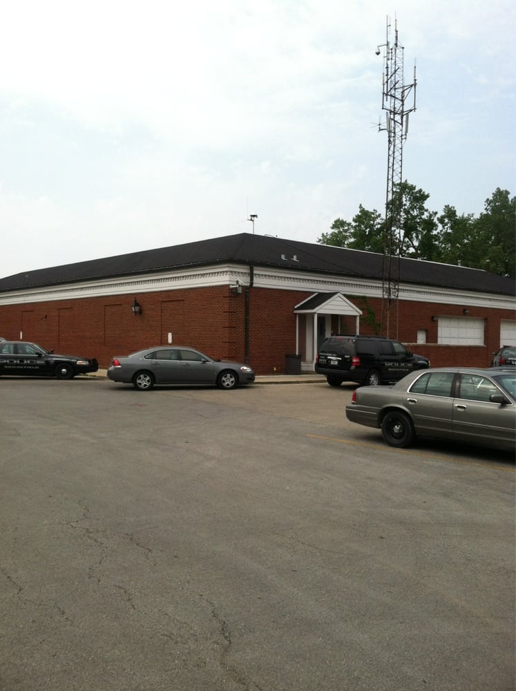 VILLAGE OF BROOKFIELD PUBLIC WORKS Updated July 2024 8820 Brookfield Ave, Brookfield