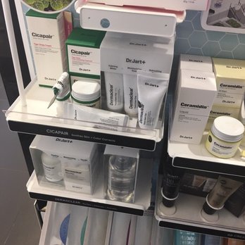 SEPHORA - Cosmetics & Beauty Supply Near Me - Freehold, New Jersey