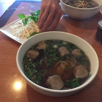 Saigon Pho - Succulent and fresh bee ball noodle soup - Vietnamese Near Me - Vacaville, California