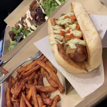 Bangers & Brews - Westside - German Near Me - Bend, Oregon