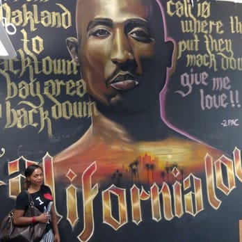 Zappos Tour Experience - The place is littered with cool artwork like this Tupac mural. - Tours Near Me - Las Vegas, Nevada Zappos Tour Experience - The place is littered with cool artwork like this Tupac mural. - Tours Near Me - Las Vegas, Nevada