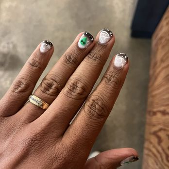 Nails by Ken - Organic dip powder with gel polish (airbrushed) - Nail Salons Near Me - El Cerrito, California