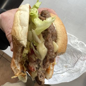 Dairy Queen Grill & Chill - Back to the $10 hamburger - Fast Food Near Me - Renton, Washington